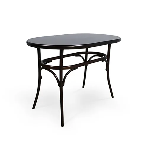 Thonet Oval Table — деревʼяний стіл з карпатського бука